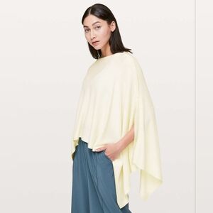Lululemon Hearts Compass Poncho In Light Ivory.